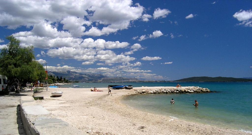 Joseph'S Apartments By The Sea Kastela Exterior photo